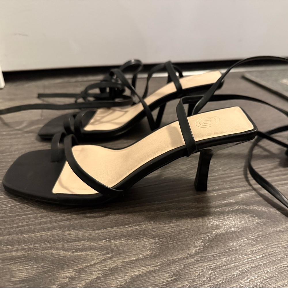 Urban Outfitters Kitten Heels